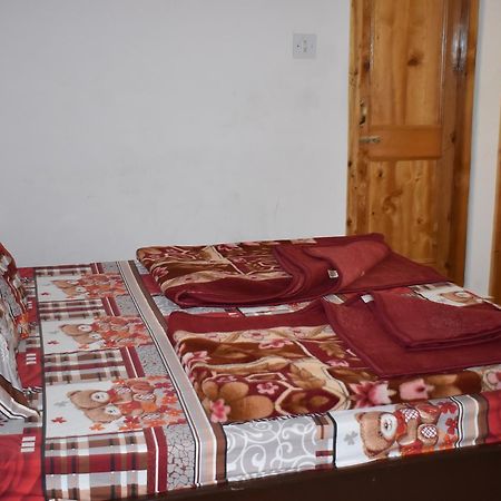 White House Kasol Exterior foto