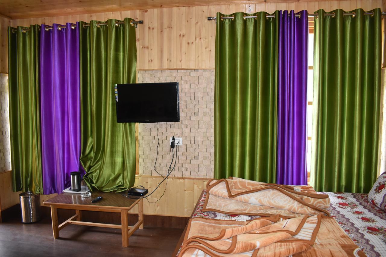 White House Kasol Exterior foto