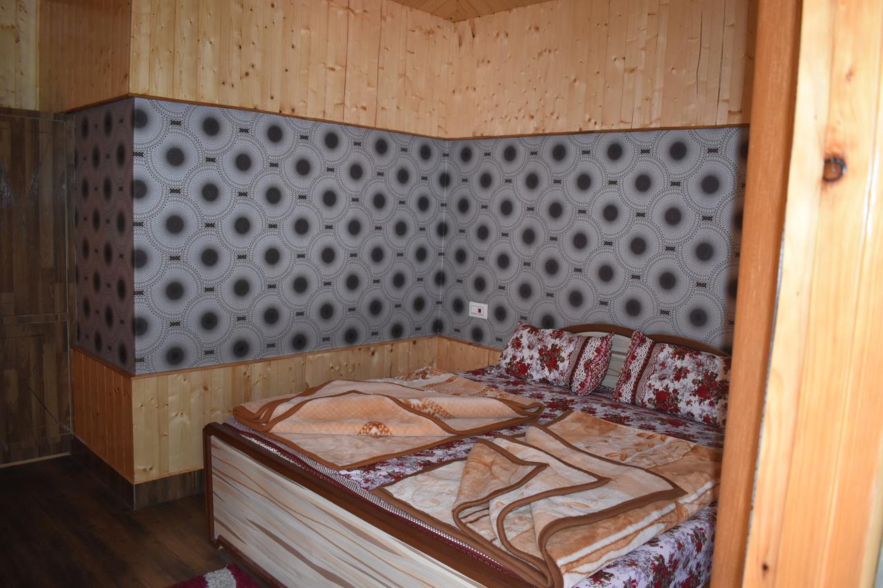 White House Kasol Exterior foto
